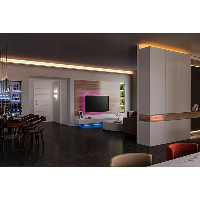 Tween Light LED-Band - Länge: 5 m, Lichtfarbe: RGB, 24 W - Elegantes Wohnzimmer mit TV-Wand, beleuchteten Regalen und stilvoller Einrichtung. Die moderne Beleuchtung setzt Akzente im Raum.