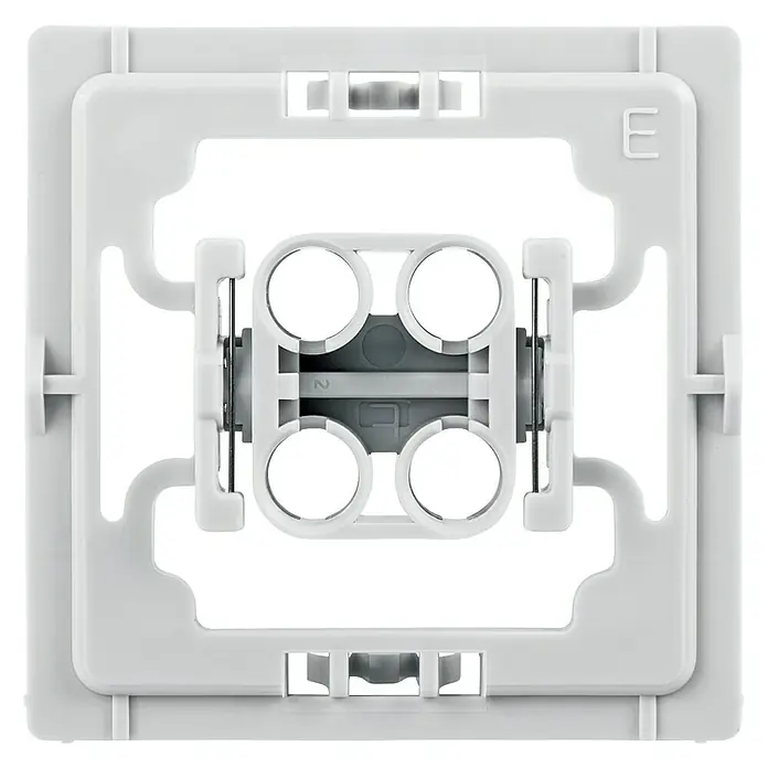 Homematic IP Adapter EQ3-ADA-EJ - 1 Stk., Passend für: ELSO Joy - Nahaufnahme einer weißen Gerätedose für die Wandmontage. Das Produkt verfügt über mehrere runde Aussparungen und eine quadratische Form.