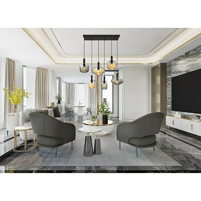 Globo Pendelleuchte Valletta - 60 W, L x B x H: 100 x 47 x 150 cm, Amber, Schwarz matt - Moderne Wohnzimmeransicht mit einer stilvollen, mehrflammigen Hängeleuchte über dem Couchtisch, die das elegante Design betont.