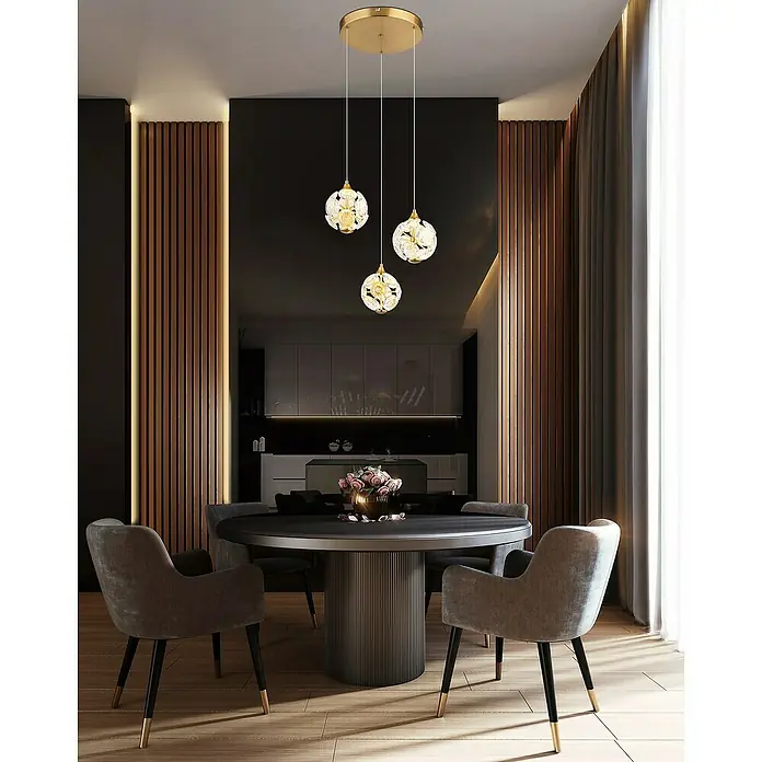 Globo Virina LED-Pendelleuchte rund - 24 W, Ø x H: 42 x 150 cm, Klar, Gold - Elegante Hängeleuchte mit drei kristallverzierten Kugeln, die einen modernen Essbereich mit stilvollem Licht erhellen.