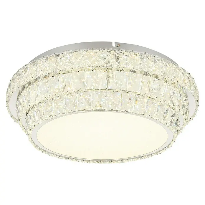 Globo LED-Deckenleuchte rund Klara - 48 W, Klar, Klar, Mehrfarbig, Ø x H: 50 x 15,5 cm - Nahaufnahme einer runden Kristall-Deckenleuchte mit glänzendem Chromfinish und einem hellen, diffusen Lichtpanel.