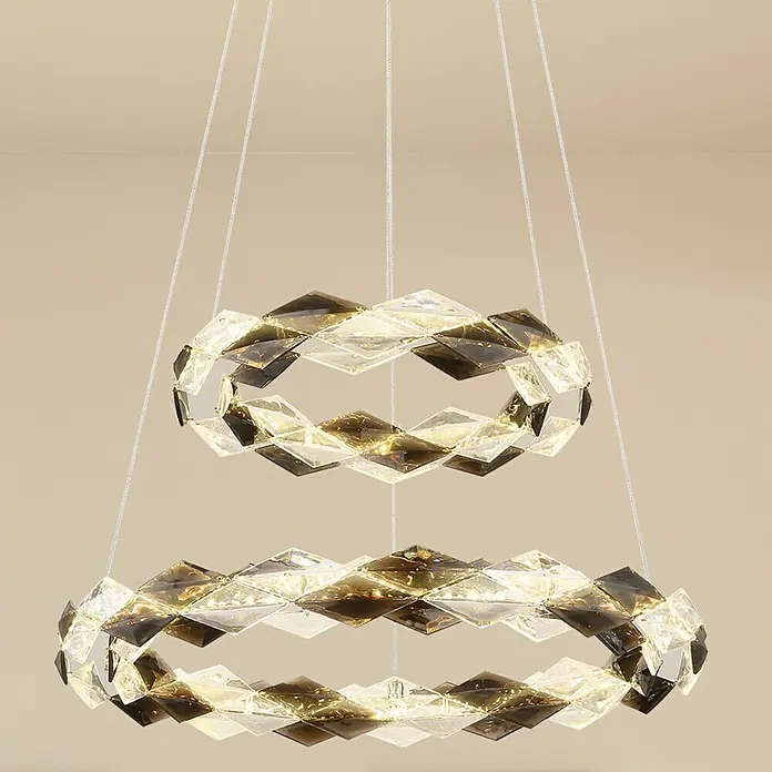 Globo Karilion LED-Pendelleuchte rund - 50 W, Ø x H: 55 x 130 cm, Rauch, Silber verchromt - Eine moderne, mehrstufige Kristall-Ring-Hängeleuchte, die ein elegantes und helles Ambiente schafft.