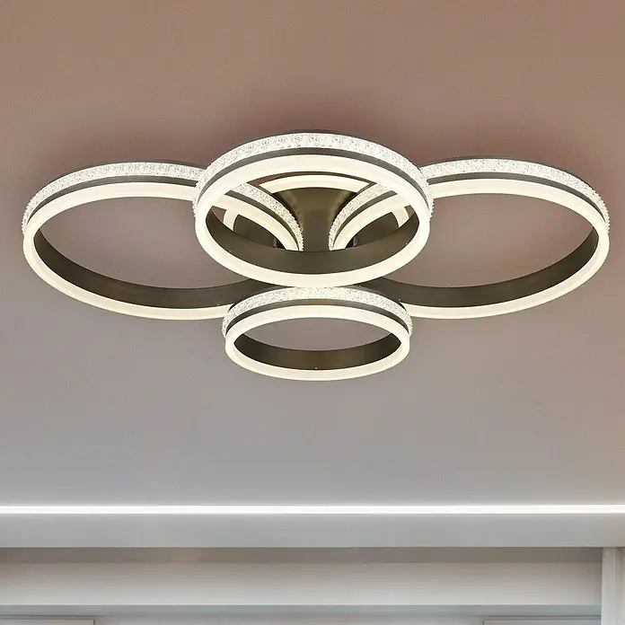 Globo Grouni LED-Deckenleuchte - 90 W, L x B x H: 85 x 68,5 x 15 cm, Titanfarben gebürstet, Warmweiß - Moderne Deckenleuchte mit kreisförmigem Design und funkelnden Akzenten, die jedem Raum einen Hauch von Eleganz verleiht.