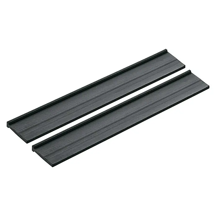 Bosch Ersatz-Wischblätter - Passend für: Bosch Fenstersauger GlassVac - Zwei schwarze, rechteckige Möbelgleiter mit geriffelter Oberfläche auf schwarzem Hintergrund. Für einfachen Möbeltransport!