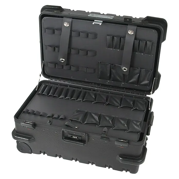 Hepco & Becker Werkzeugkoffer Chicago Case 5540 - L x B x H: 420 x 670 x 340 mm, High Density Polyethylen (HDPE) - Geöffneter schwarzer Werkzeugkoffer mit Fächern. Ideal für Handwerker und Techniker, die ihre Werkzeuge organisiert transportieren möchten.
