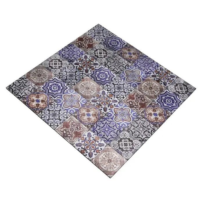 Selbstklebemosaik Quadrat Metall Retro SAM 4XAU03 - 30,5 x 30,5 mm, Mehrfarbig - Quadratische Fliese mit einem komplexen, farbenfrohen Muster, das aus kleinen, individuell gestalteten Quadraten besteht.