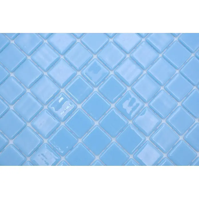 Mosaikfliese Quadrat Eco VP25102PUR - 31,6 x 31,6 cm, Glas, Hellblau, Glänzend - Helle, blaue quadratische Glasmosaikfliesen für Wand- und Bodenbeläge. Ein elegantes und modernes Design für Badezimmer und Küchen.