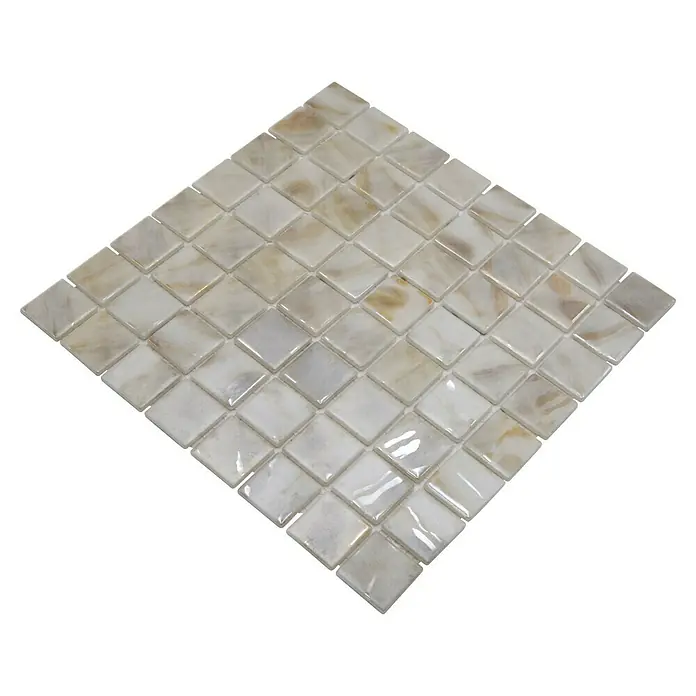 Mosaikfliese Quadrat Eco VP71380PUR - 31,6 x 31,6 cm, Glas, Beige, Glänzend - Quadratische Fliesenmatte in schimmernden Weiß- und Beigetönen, ideal für elegante Akzente im Innenbereich.