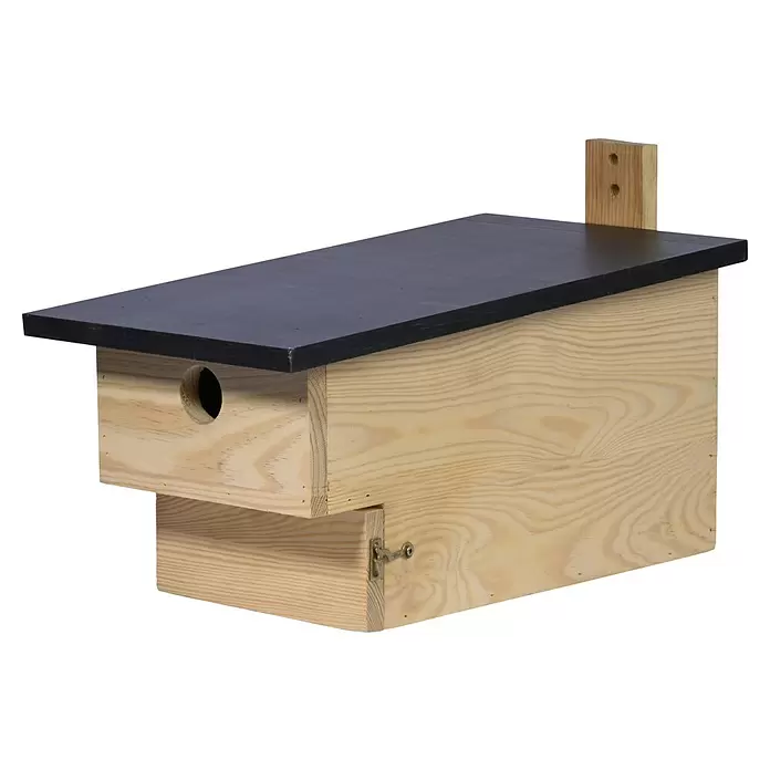 Dobar Nistkasten - 19 x 37 x 22 cm, Natur/ Dunkelbraun, Holz - Vogelhaus aus hellem Holz mit schwarzem Schrägdach und rundem Eingangsloch. Mit Klappe und Verschluss am unteren Fach.