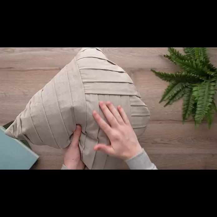 Kissen Hannah - Pumice Stone, 45 x 45 cm, 100 % Polyester - Kissen Hannah