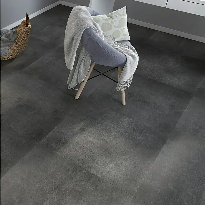 Feinsteinzeugfliese One - 74,5 x 74,5 cm, Anthrazit, Matt - Aufnahme von modernen anthrazitfarbenen Bodenfliesen, die einen eleganten Akzent in jedem Raum setzen. Perfekt für stilvolle Wohnbereiche.