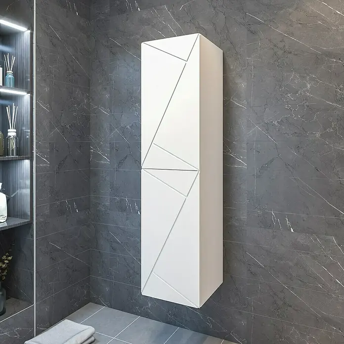 Disbain Armario colgante de baño Lira - L x An x Al: 35 x 35 x 140 cm, Blanco - Un elegante armario de baño blanco con un diseño geométrico cuelga de una pared de mármol gris, ofreciendo un almacenamiento elegante.
