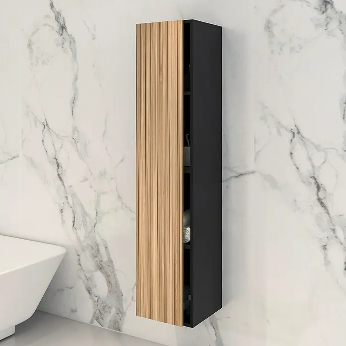 Disbain Armario colgante de baño Vega - L x An x Al: 35 x 35 x 160 cm, Negro/Bambú - Elegante baño con mueble alto y estrecho de pared en madera y antracita, ofreciendo almacenaje y realzando el diseño moderno.