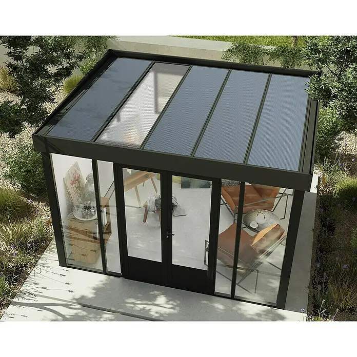 Palram – Canopia Caseta de jardín Copenhaguen - Medidas ext. (An x Pr): 351 x 287 cm, Plástico, Negro - Extensión moderna de invernadero con paneles de techo translúcidos, rodeada de exuberante vegetación, para una comodidad al aire libre elegante.