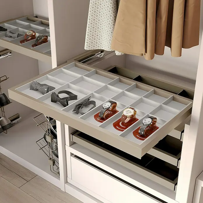 Emuca Schrank-Organisator Hack - Breitenverstellung: 860 mm - 894 mm, Steingrau - Ausziehbare Schublade mit Fächern zur Aufbewahrung von Krawatten und Uhren in einem modernen Kleiderschrank. Praktische Lösung für Accessoires.