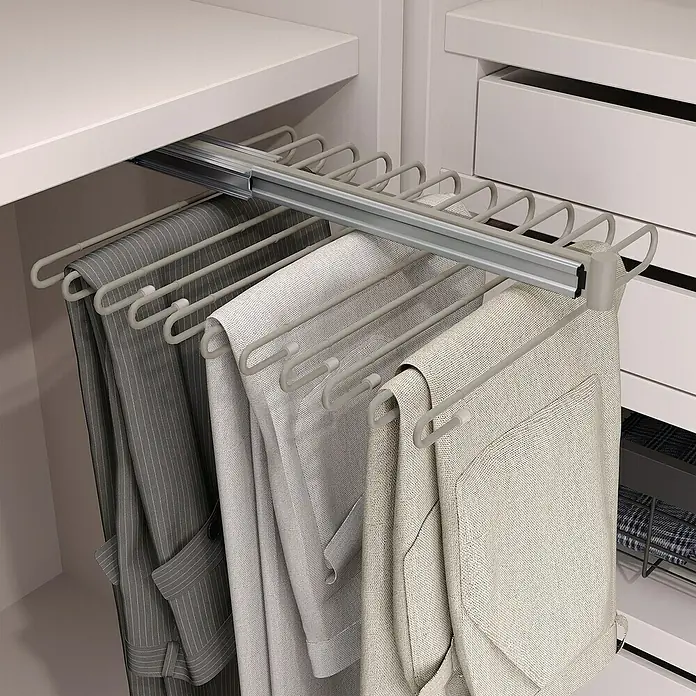 Emuca Hosenauszug - L x B x H: 345 x 470 x 85 mm, Steingrau - Hosenaufhänger im Kleiderschrank. Der Auszieher mit mehreren Bügeln ist mit Hosen in verschiedenen Farben bestückt und schafft Ordnung.