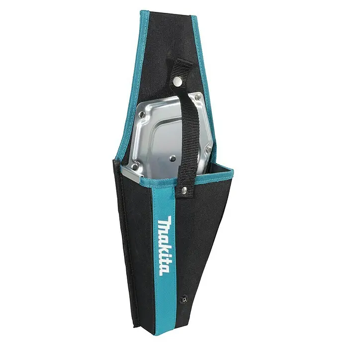 Makita Holster - Passend für: Makita Astsägen - Nahaufnahme einer Makita Werkzeugtasche mit Metallhalterung, ideal für Handwerker. Robust und praktisch.