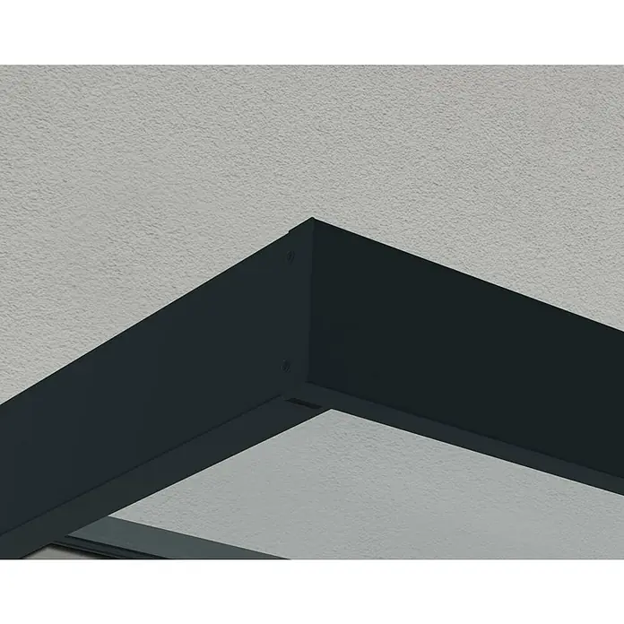 Palram – Canopia Marquesina para puerta Sophia - 160 x 95 x 17 cm, Gris antracita, Color del techo: Blanco opal - Primer plano de una elegante esquina de marco de ventana oscura, que destaca la arquitectura moderna y el diseño minimalista.