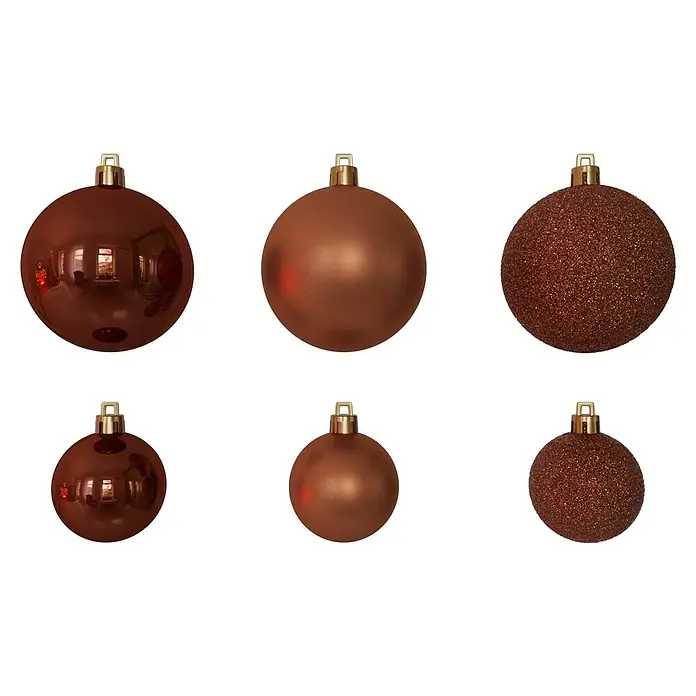 Weihnachtskugeln - Roasted Almond, Kunststoff, Durchmesser: 4 cm - 6 cm, 50 Stk. - Nahaufnahme von sechs braunen Weihnachtskugeln mit unterschiedlichen Texturen und Oberflächen auf schwarzem Hintergrund.