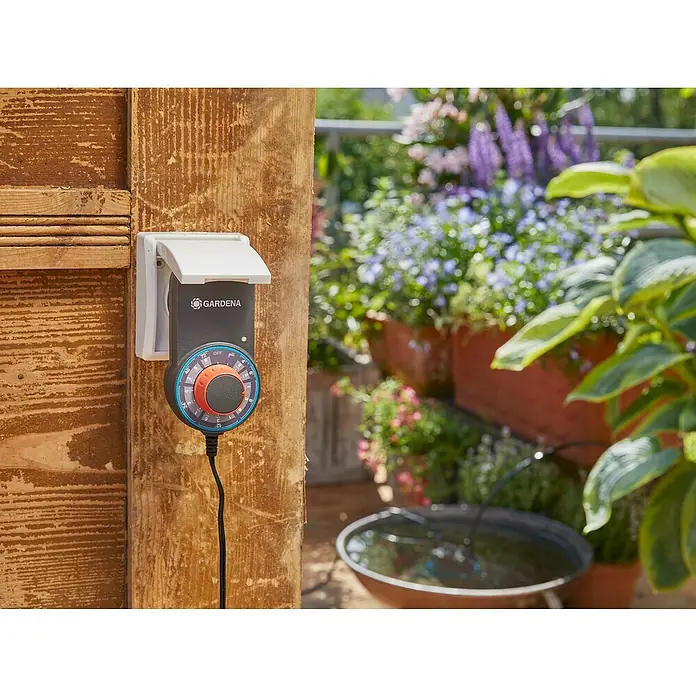 Gardena Micro-Drip Blumenkasten-Bewässerungs-SetEinsatzbereich: Bewässerungstechnik - Gardena Bewässerungssteuerung zur automatischen Gartenbewässerung.