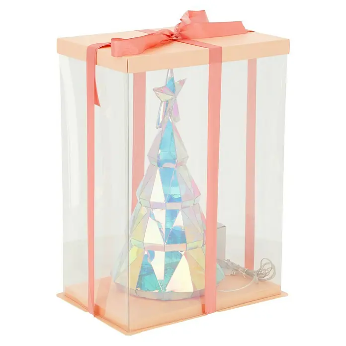 Tween Light Lámpara LED decorativa con caja de regalo - Multicolor, L x An x Al: 19 x 19 x 38 cm, Árbol - Árbol de Navidad decorativo empaquetado: un árbol iridiscente con una estrella en la parte superior en una caja de regalo con lazo, ideal para decoraciones festivas.