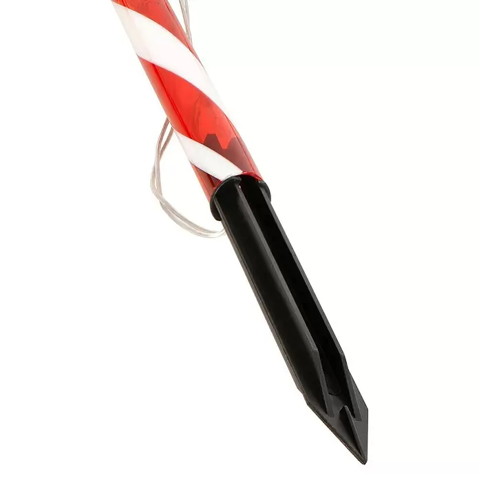Tween Light LED-Gartenstecker Zuckerstangen - Innen, Lichtfarbe: Rot, Anzahl Leuchtmittel: 36 Stk., Batteriebetrieben - Rot-weiß gestreifter Dekorationspfahl, wie ein Zuckerrohr, mit schwarzem Erdspieß.