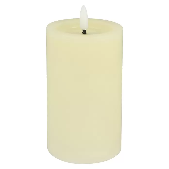 LED-Kerze Shine - Creme, Ø x H: 7,5 x 12,5 cm, Echtwachs - Zylindrische, cremefarbene LED-Säulenkerze mit einer weißen, realistisch flackernden Flamme.