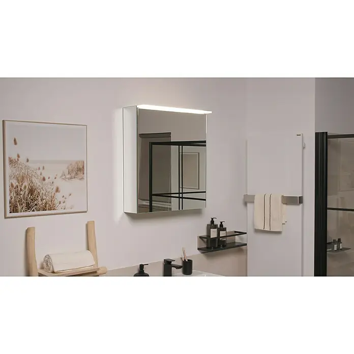 Riva Look LED-Spiegelschrank - B x H: 60,6 x 64,8 cm, Mit Beleuchtung - Ein stilvoller Spiegelschrank mit integrierter Beleuchtung, der das moderne Badezimmerdesign ergänzt und für praktischen Stauraum sorgt.