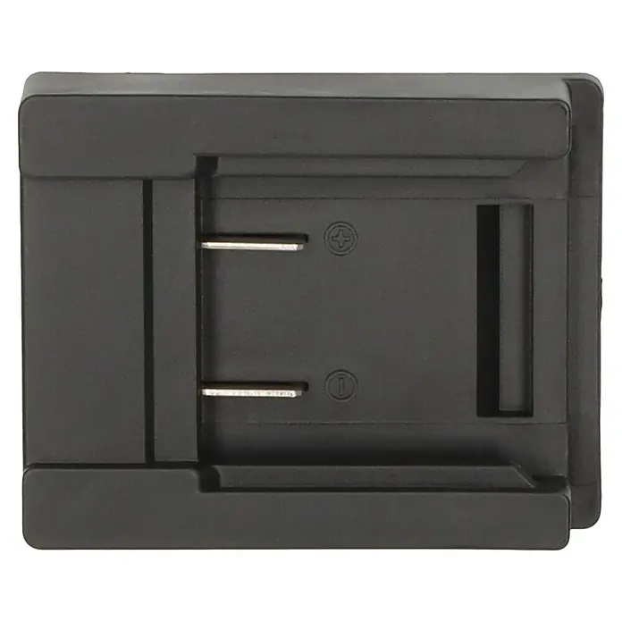 Brennenstuhl Adapter Flex - L x B x H: 6,9 mm x 4,4 cm x 8,7 cm, Schwarz - Nahaufnahme einer schwarzen Werkzeugakku-Befestigung mit Plus- und Minussymbolen zur Anzeige der Polarität.