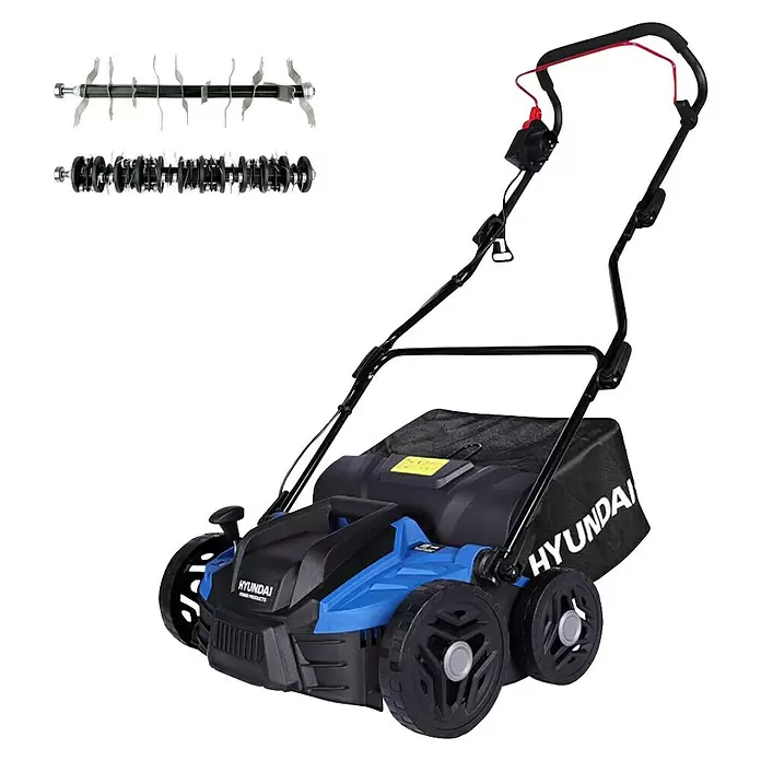 Hyundai Elektro-Vertikutierer-Lüfter SC3601E - 1.500 W, Arbeitsbreite: 36 cm - Blauer und schwarzer Hyundai Elektro-Rasenlüfter/Vertikutierer mit Fangsack, dazu austauschbare Lüfter- und Vertikutierwalzen.