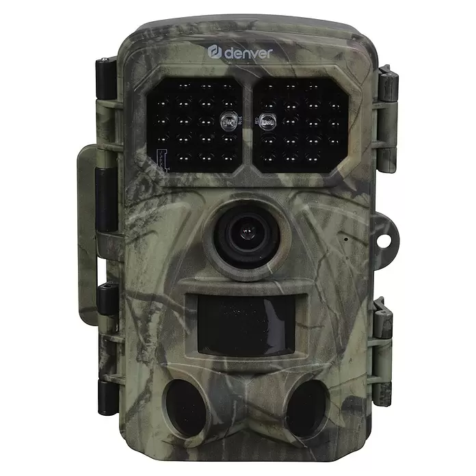 Denver Wildkamera WCT-8026W - Camouflage, IP65 - Camouflage Denver Wildkamera mit Objektiv, Bewegungssensoren und IR-LEDs an der Vorderseite.
