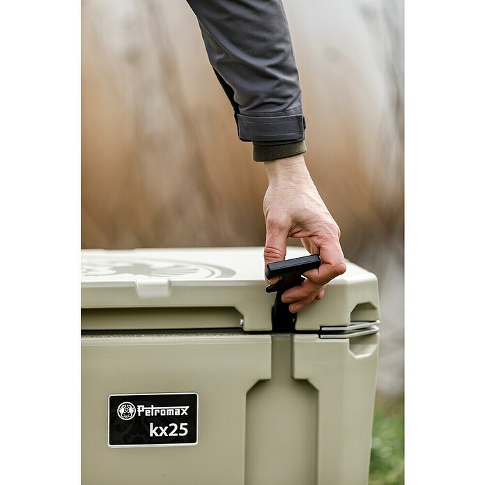 Petromax Nevera de camping (Arena, 25 l, L x An x Al: 58 x 40,5 x 45 cm) | BAUHAUS