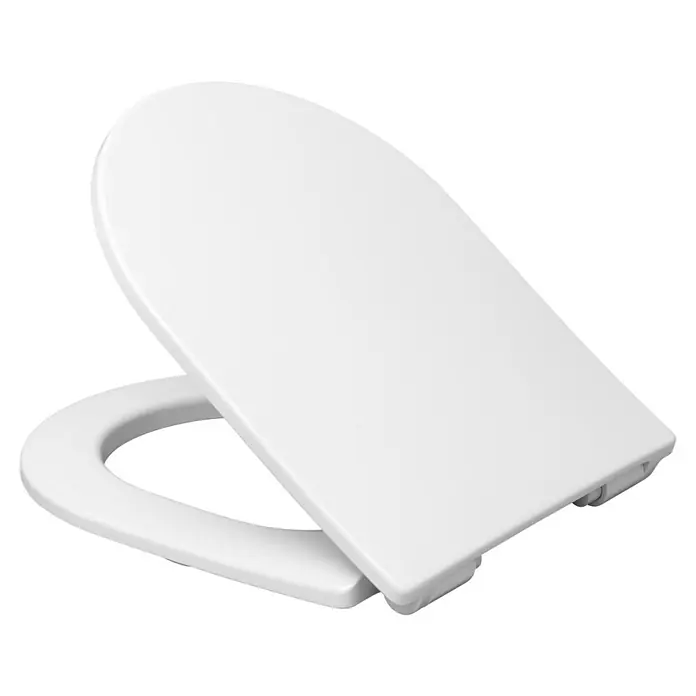 Camargue Empire WC-Sitz 2.0 - Duroplast, Weiß, Mit Absenkautomatik - Weißer Toilettensitz mit Deckel, leicht geöffnet, auf schwarzem Hintergrund. Sanitärobjekt für das Badezimmer.