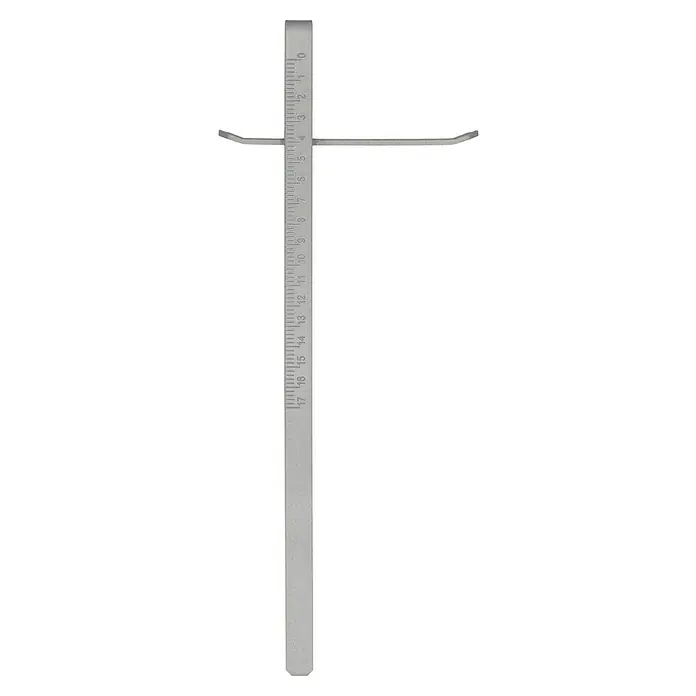 Metabo Handkreissäge KS 66FS - 1.500 W, Durchmesser Sägeblatt: 190 mm, Schnitttiefe bei 90 °: 66 mm - Das Bild zeigt einen silberfarbenen Beckenknochenzirkel mit einer Skala von 0 bis 17 zur Messung des Beckens.