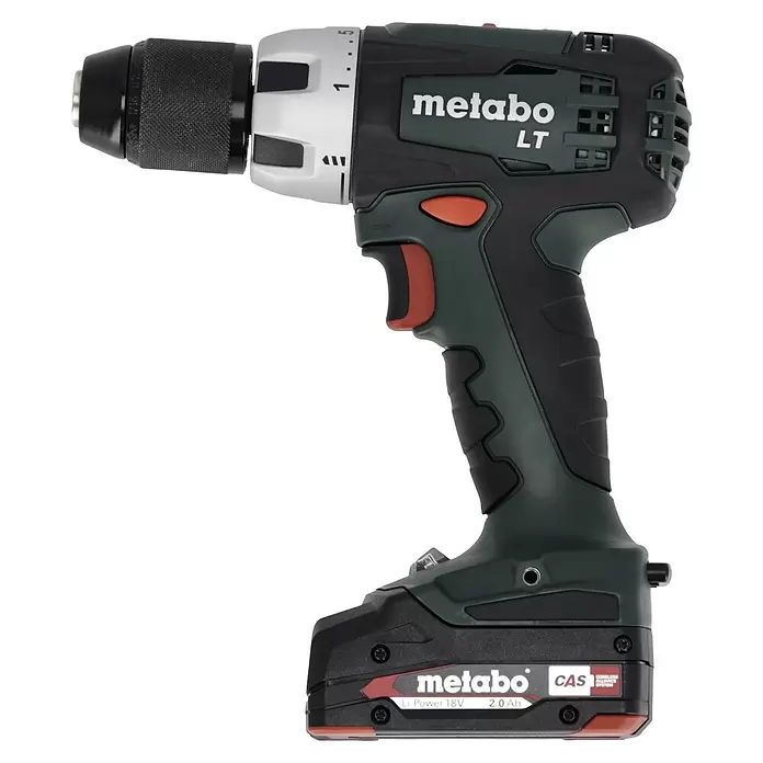 Metabo CAS 18V Taladro atornillador de batería BS 18 LT Compact - 18 V, 2 baterías, 2 Ah, 60 Nm - Taladro inalámbrico Metabo verde y negro con agarre texturizado, portabrocas ajustable y batería Li-Power de 18V 2.0Ah.