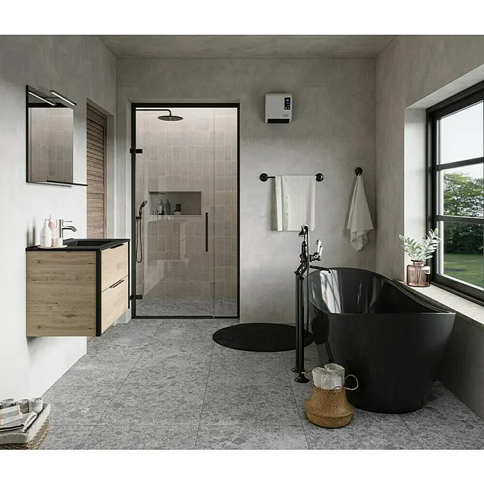 Feinsteinzeugfliese Hannover Steel - 60 x 60 cm, Grau, Matt - Elegantes Badezimmer mit schwarzer Badewanne, Waschtisch und begehbarer Dusche. Moderner Stil mit grauen Fliesen und minimalistischem Design für Entspannung.