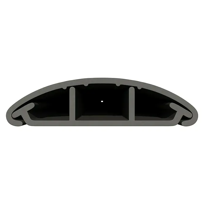 Aufbodenkanal - Steingrau, PVC, L x B x H: 2 m x 50 mm x 12 mm - Profilansicht eines grauen Aluminiumprofils mit mehreren Kammern und abgerundeter Oberseite. Ideal für vielfältige Konstruktionsanwendungen.