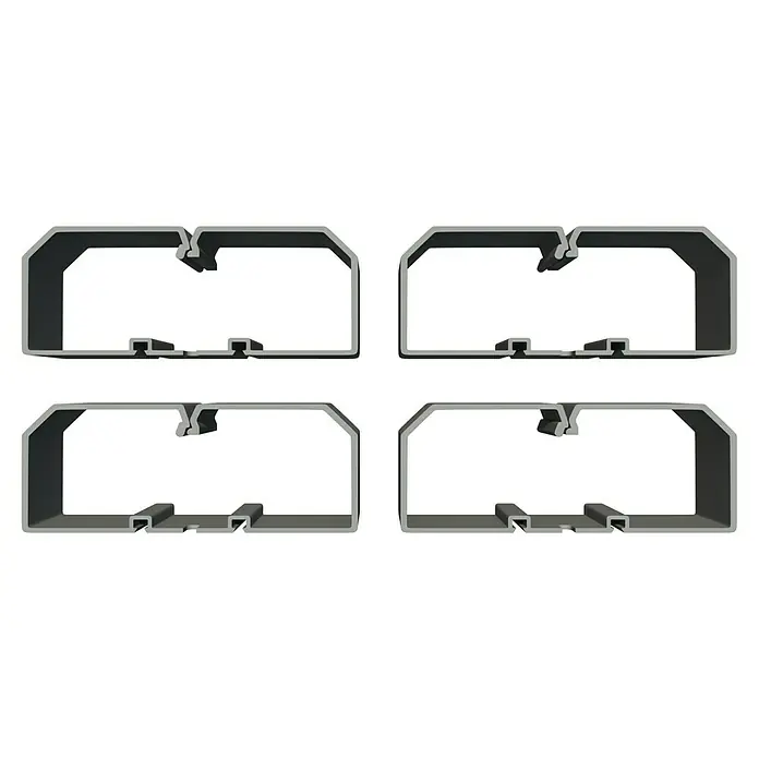 Kabelkanal - 2 m x 100 mm x 40 mm, Weiß - Eine Nahaufnahme von vier Aluminiumprofilen, die eine robuste und vielseitige Struktur für verschiedene Anwendungen bieten.