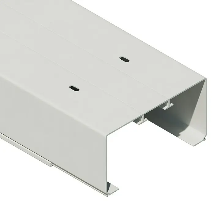 Kabelkanal - L x B x H: 2 m x 110 mm x 60 mm, Weiß - Detailansicht einer weißen Kabelrinne. Optimal für die Organisation und den Schutz von Kabeln im Innenbereich.