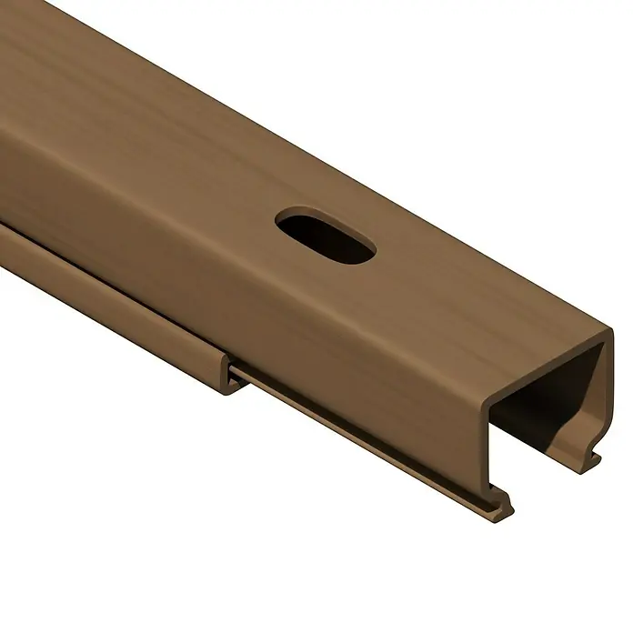 Kabelkanal - L x B x H: 2 m x 15 mm x 15 mm, Buche - Nahaufnahme eines braunen Rollladenkastens mit einem länglichen Loch.