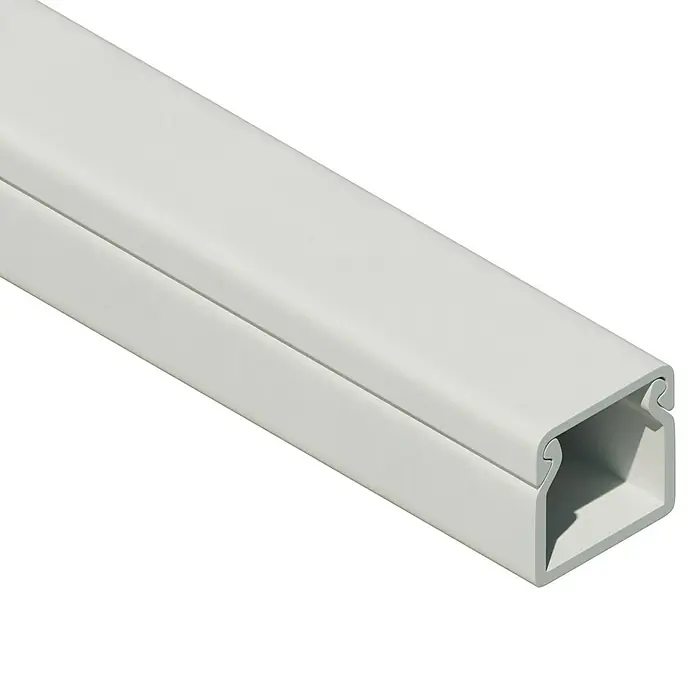 OBO Kabelkanal - 2 m x 15 mm x 15 mm, Reinweiß - Weißer Kabelkanal zur diskreten Kabelführung. Ideal für Wohn- und Bürobereiche, um Kabel sauber und ordentlich zu verlegen.