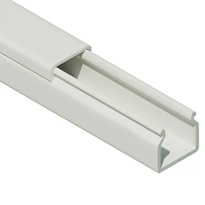 OBO Kabelkanal - 2 m x 15 mm x 15 mm, Reinweiß - Weiße Kabelkanalabdeckung für die sichere und ordentliche Verlegung von Kabeln im Innenbereich. Ideal für Büro- und Wohnräume.