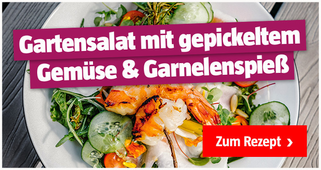 Nelson kocht Garnelenspiesse