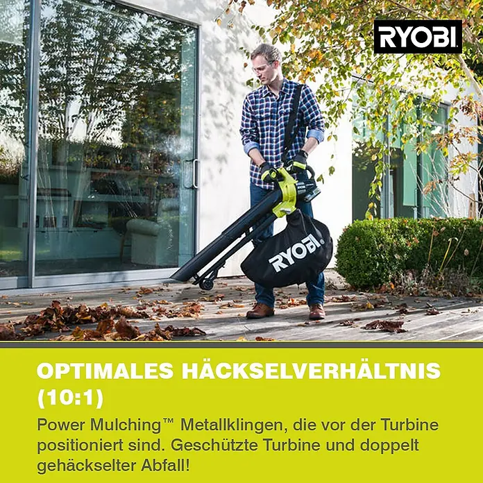Ryobi ONE+ Akku-Laubsauger OBV18 - 18 V, Ohne Akku, Blasgeschwindigkeit: 201 km/h - Mann benutzt einen RYOBI Laubsauger/-bläser im Garten. Das Gerät zeichnet sich durch ein optimales Häckselverhältnis aus und verfügt über Power Mulching™ Metallklingen.
