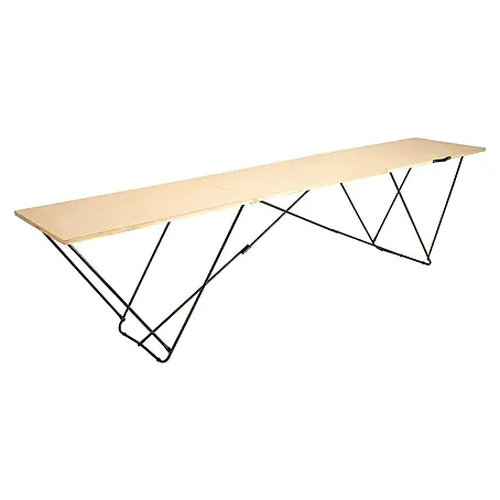 Holztapeziertisch