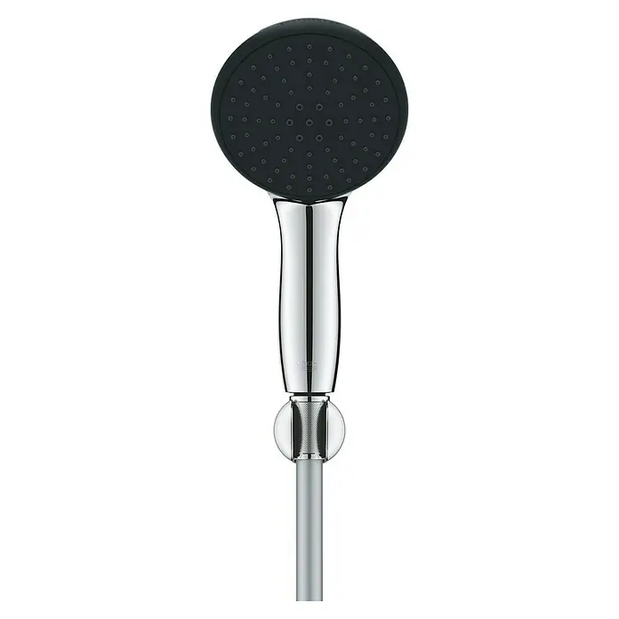 Grohe QuickFix Vitalio Start Brause-Set - Anzahl Strahlarten: 2 Stk., Durchmesser Handbrause: 11 cm - Bild einer Grohe Handbrause mit rundem Kopf und Chromgriff. Die Brause hat ein modernes Design und ist für Badezimmer geeignet.