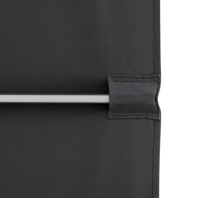 Doppler Ampelschirm myZone AX - Anthrazit, Bespannungsmaß (L x B): 280 x 280 cm - Detailansicht einer schwarzen Rollo mit Metallschiene. Das Rollo ist sauber verarbeitet und zeigt eine robuste Textur.