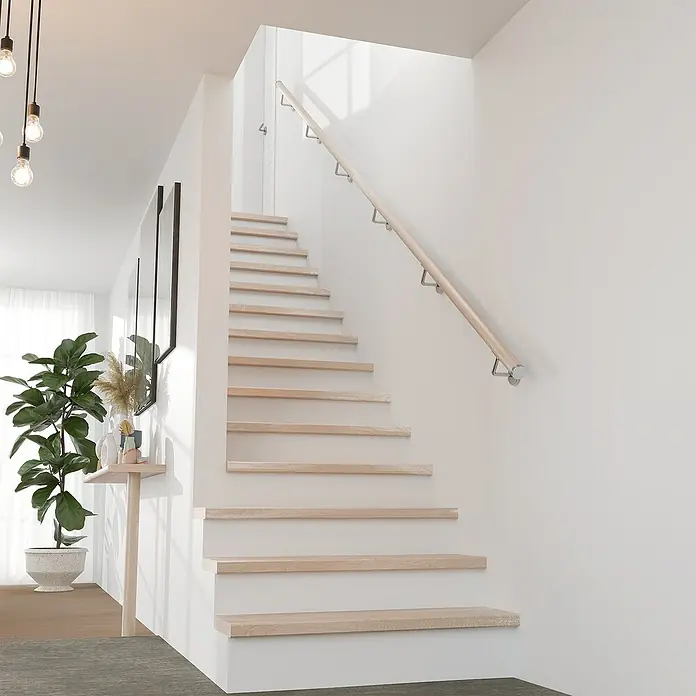 Dolle Handlauf PS 3/40 - Eiche Weiß, Geölt, Rund, Länge: 200 cm - Helle Holztreppe mit schlichtem, modernem Design, die sich perfekt in den minimalistischen Raum einfügt und für ein freundliches Ambiente sorgt.