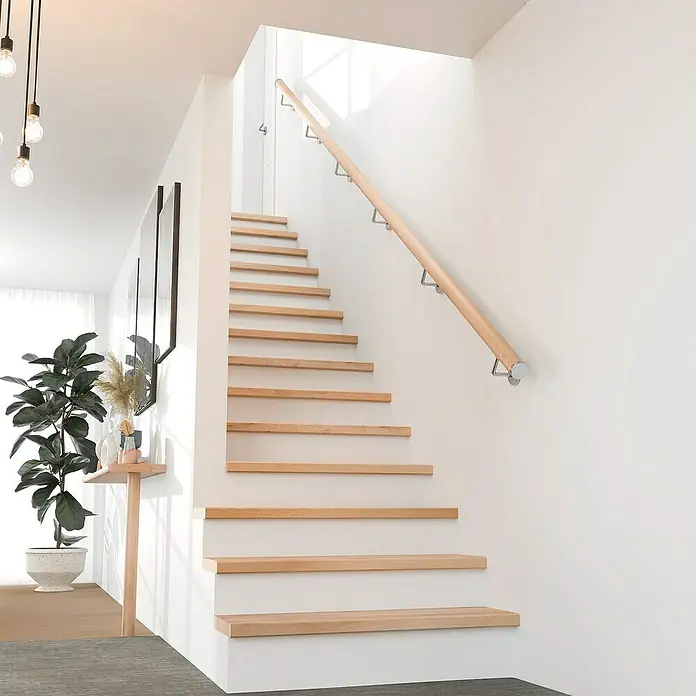 Dolle Wandhalter PS 910 - Edelstahl V2A, 2 Stk., Passend für: Dolle Holzhandläufe - Helle Holztreppe mit schlichtem, modernem Design und passendem Holzgeländer für einen stilvollen Aufgang im minimalistischen Zuhause.