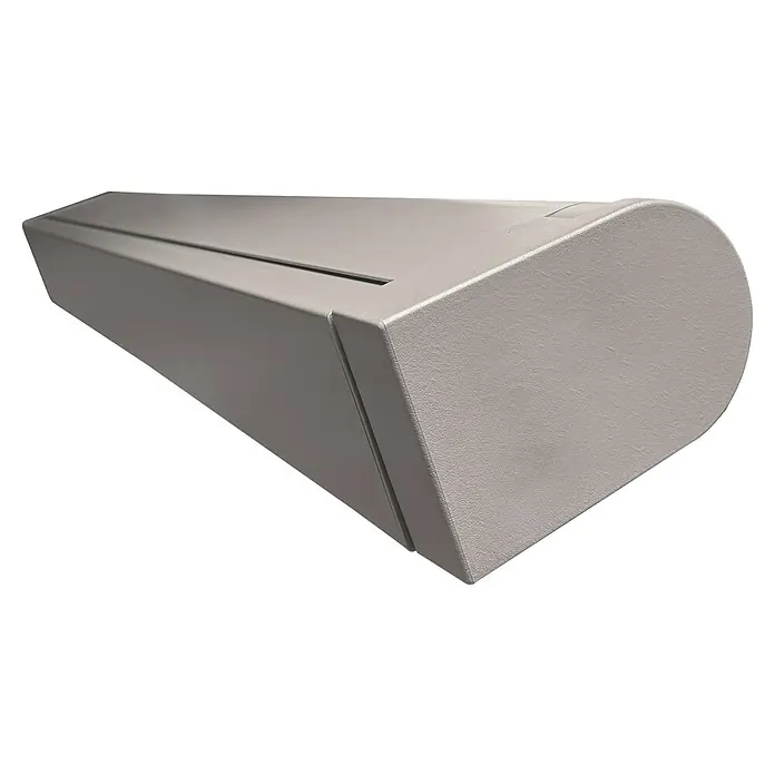 Solid Elements Vollkassettenmarkise Solid-X-Compact 320925 - Dunkelgrau strukturiert, Farbe Gestell: Graualuminium, Breite: 4 m, Ausfall: 3 m - Eine Nahaufnahme einer grauen Briefkastenanlage, die durch ihre robuste Bauweise und das schlichte Design besticht. Die Anlage ist ideal für den Außenbereich.